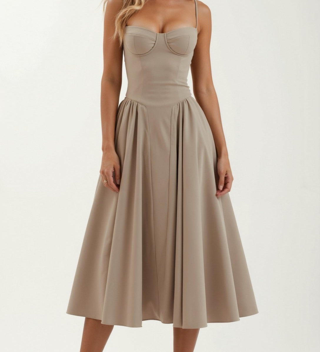 Odete - Vestido midi con corsé definido