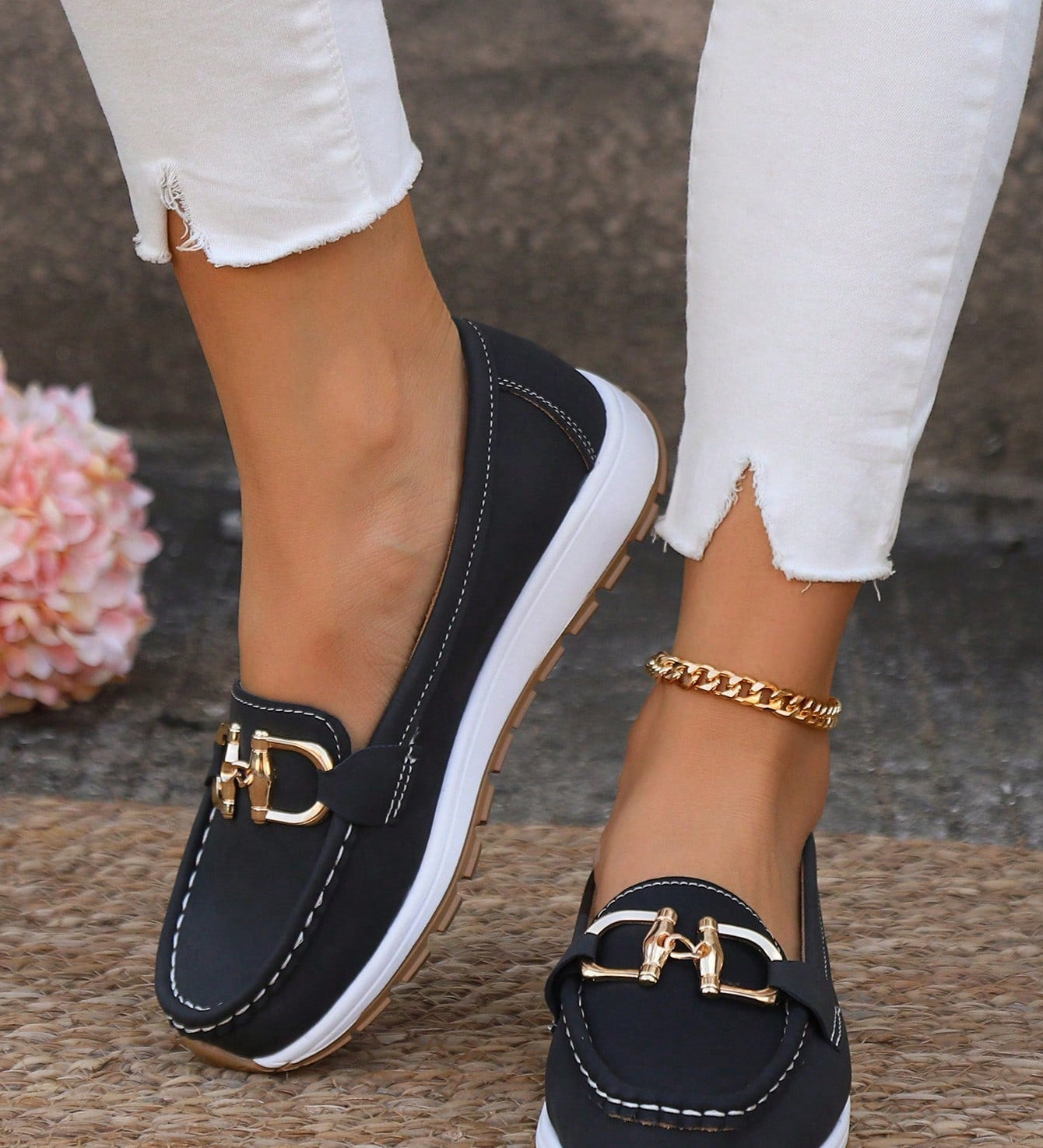 Eli - Zapatos Planos con Detalle de Hebilla
