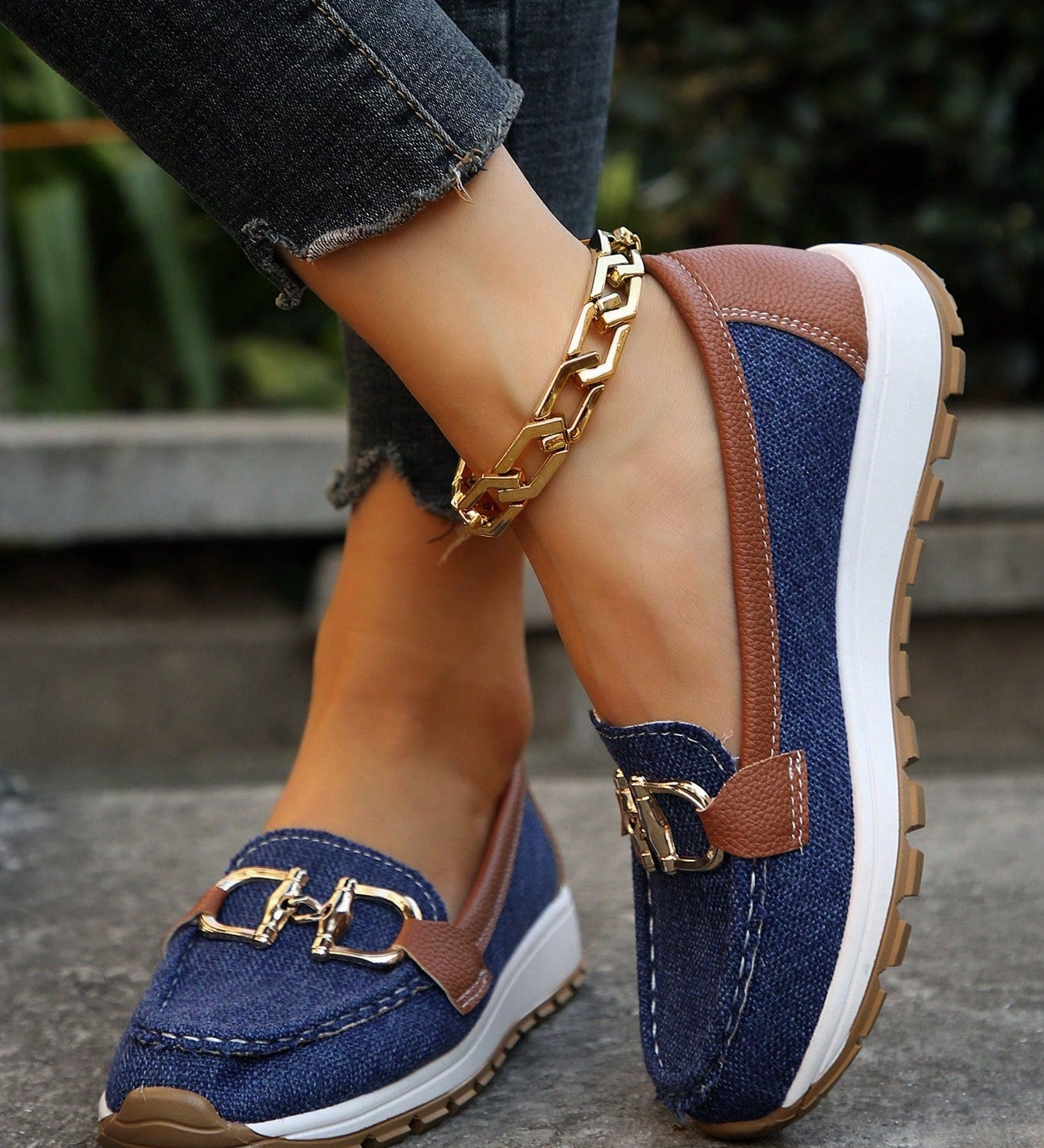 Eli - Zapatos Planos con Detalle de Hebilla