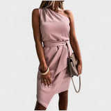 Ana - Vestido Moderno de Un Solo Hombro