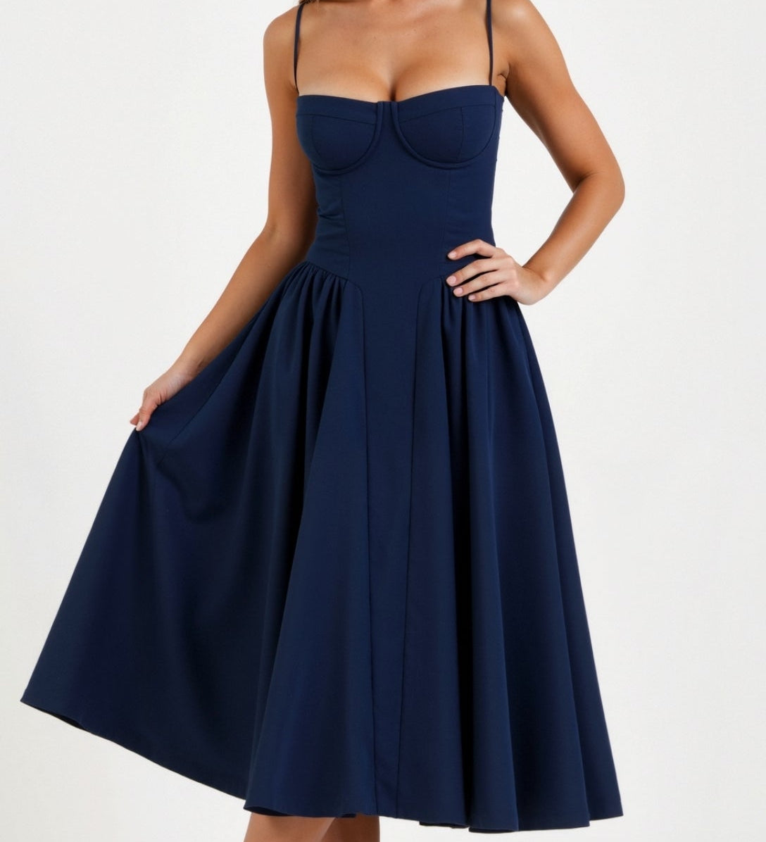 Odete - Vestido midi con corsé definido