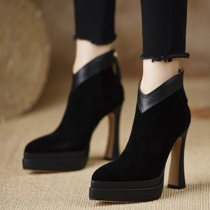 Dora - Botas Modernas con Estilo, Comodidad y Personalidad