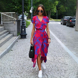 Talia™ | Elegante Bata Floral con Escote en V