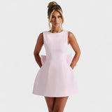 Catarina - Vestido Corto Adornado con Perlas