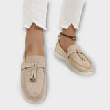 Mocasines Beiges para Mujer con Cordón Decorativo