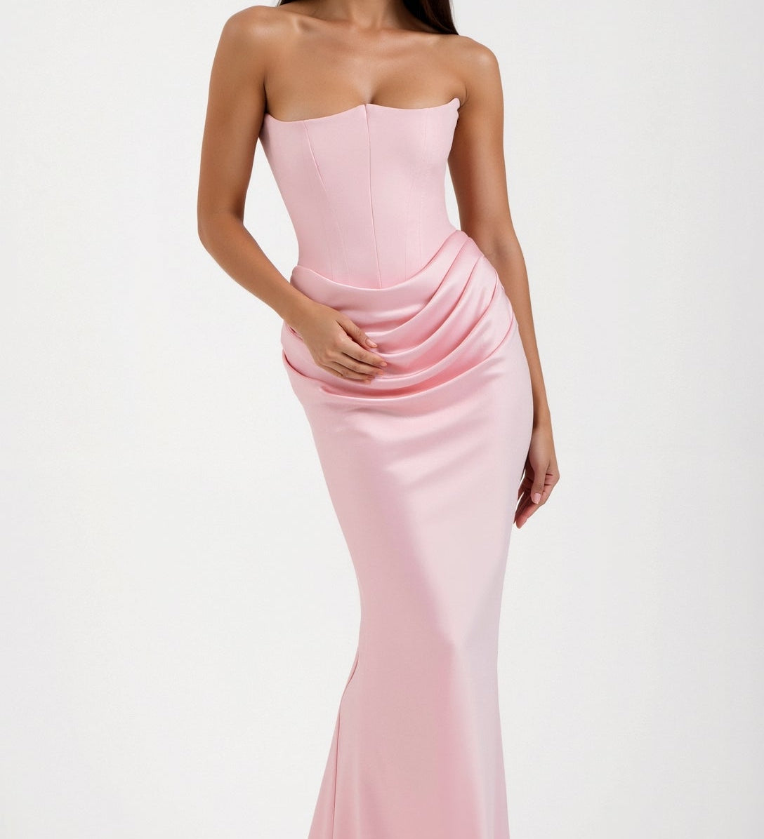 Esmeralda - Vestido Largo con Cuerpo Ajustado